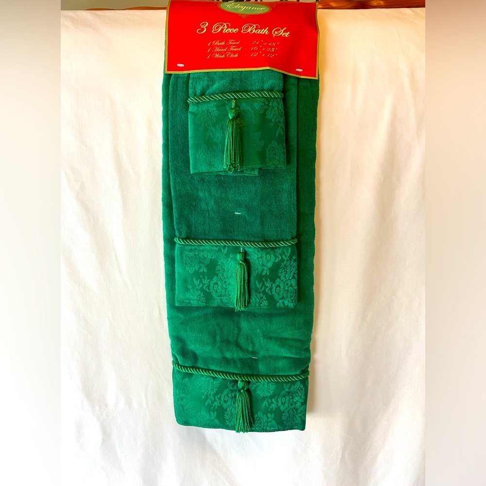 Christmas Green Bath Set Towels NIP 100% Cotton 🎄